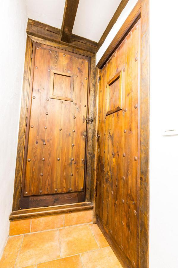 La Casa De Los Soportales ชินชอน ภายนอก รูปภาพ