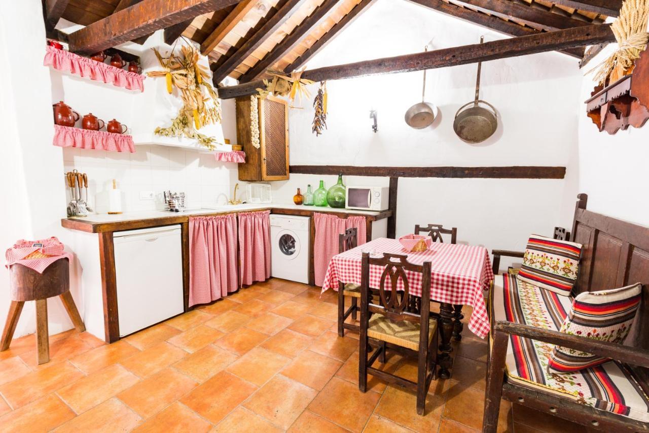 La Casa De Los Soportales ชินชอน ภายนอก รูปภาพ