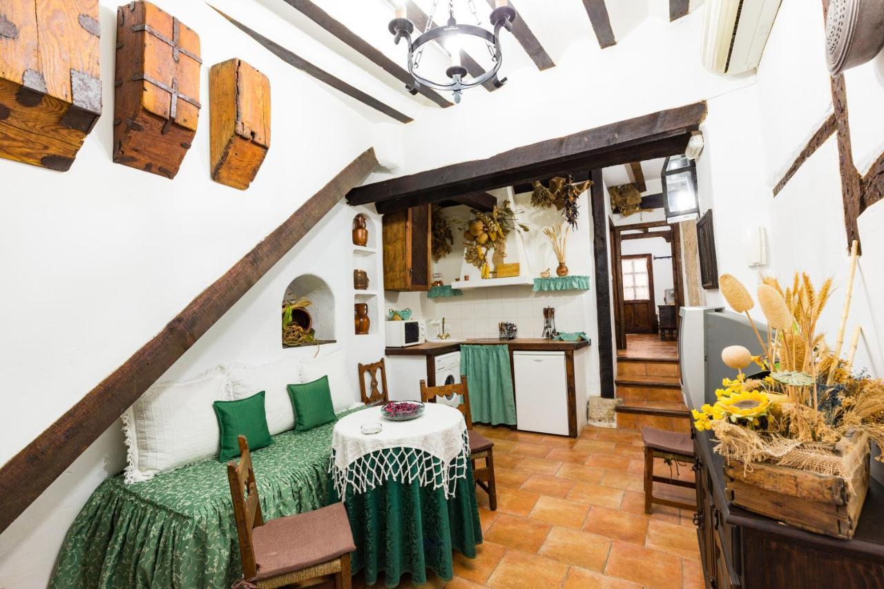 La Casa De Los Soportales ชินชอน ภายนอก รูปภาพ